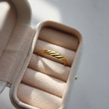 Evie Ring - Gold