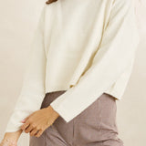 Essential Fluffy Crew Neck - Cream