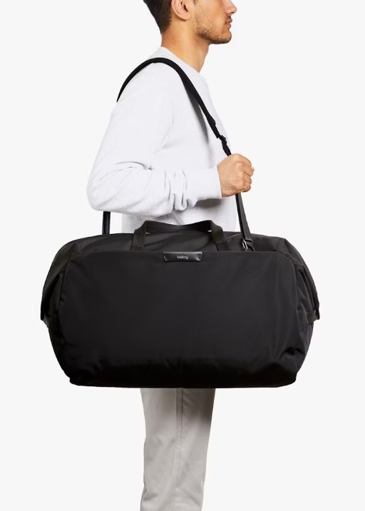 Classic Weekender 35L Bag - Black