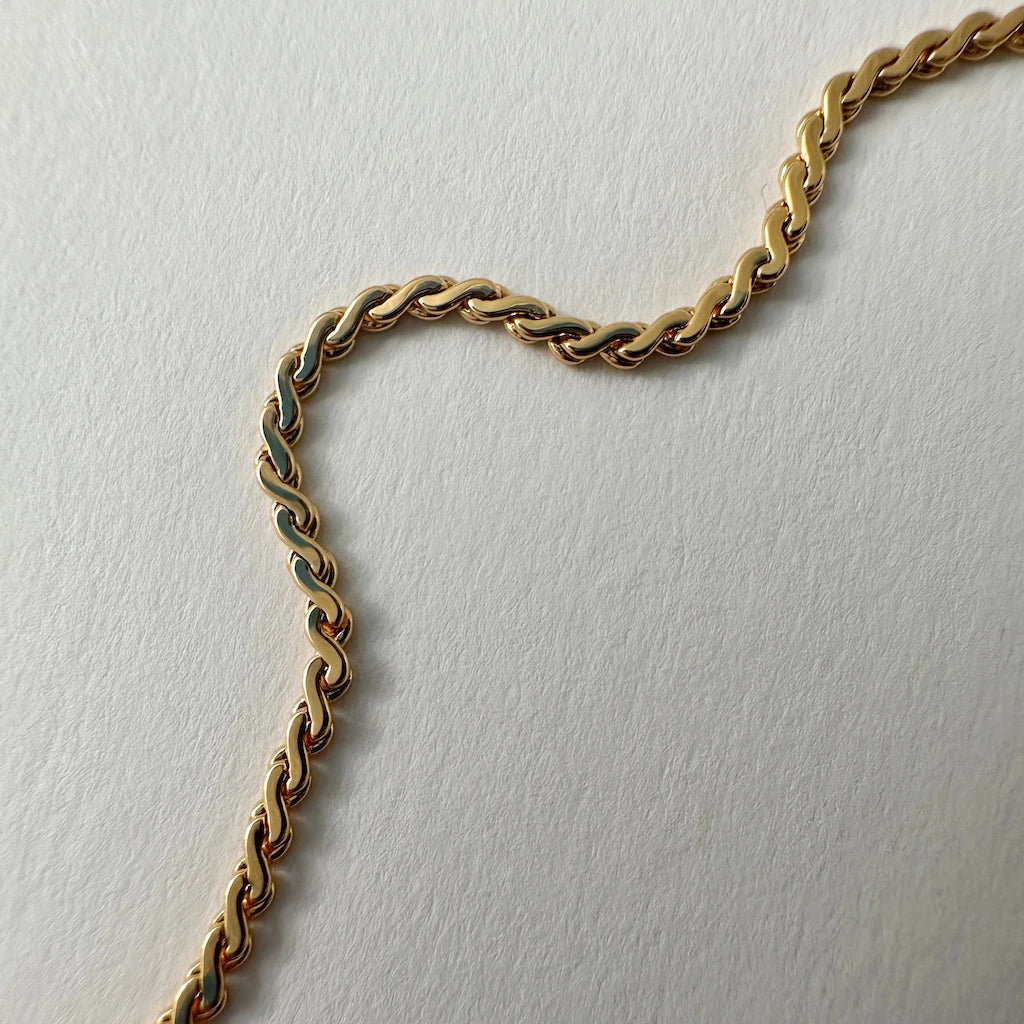 Serpentine Chain - Gold