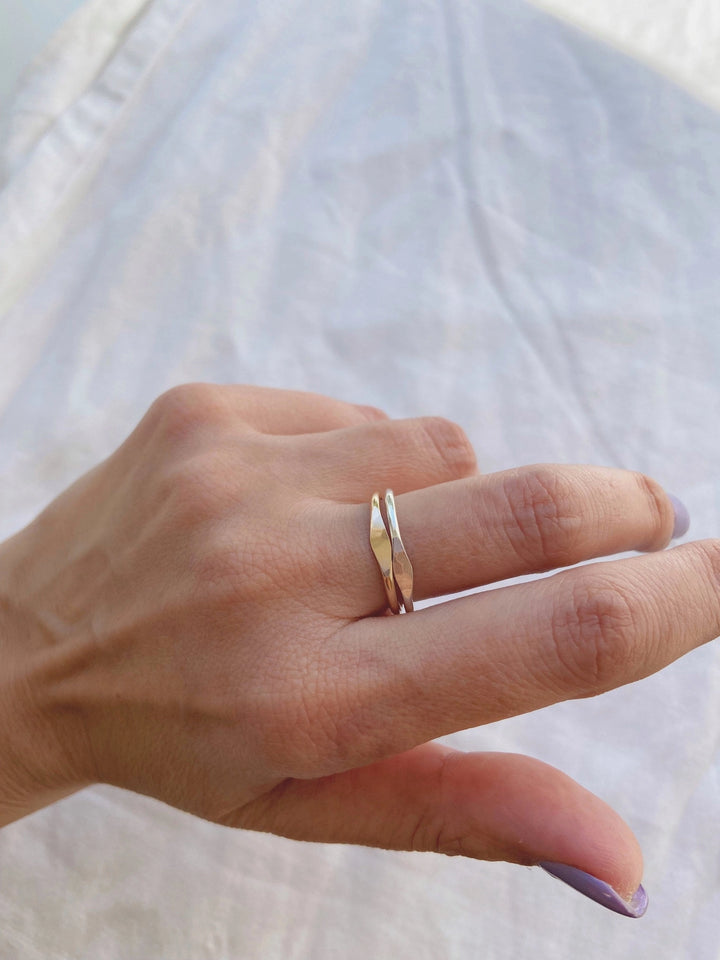 Tiny Signet Ring - Silver