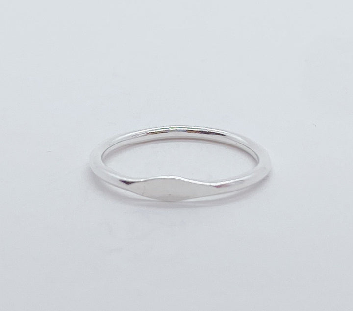 Tiny Signet Ring - Silver