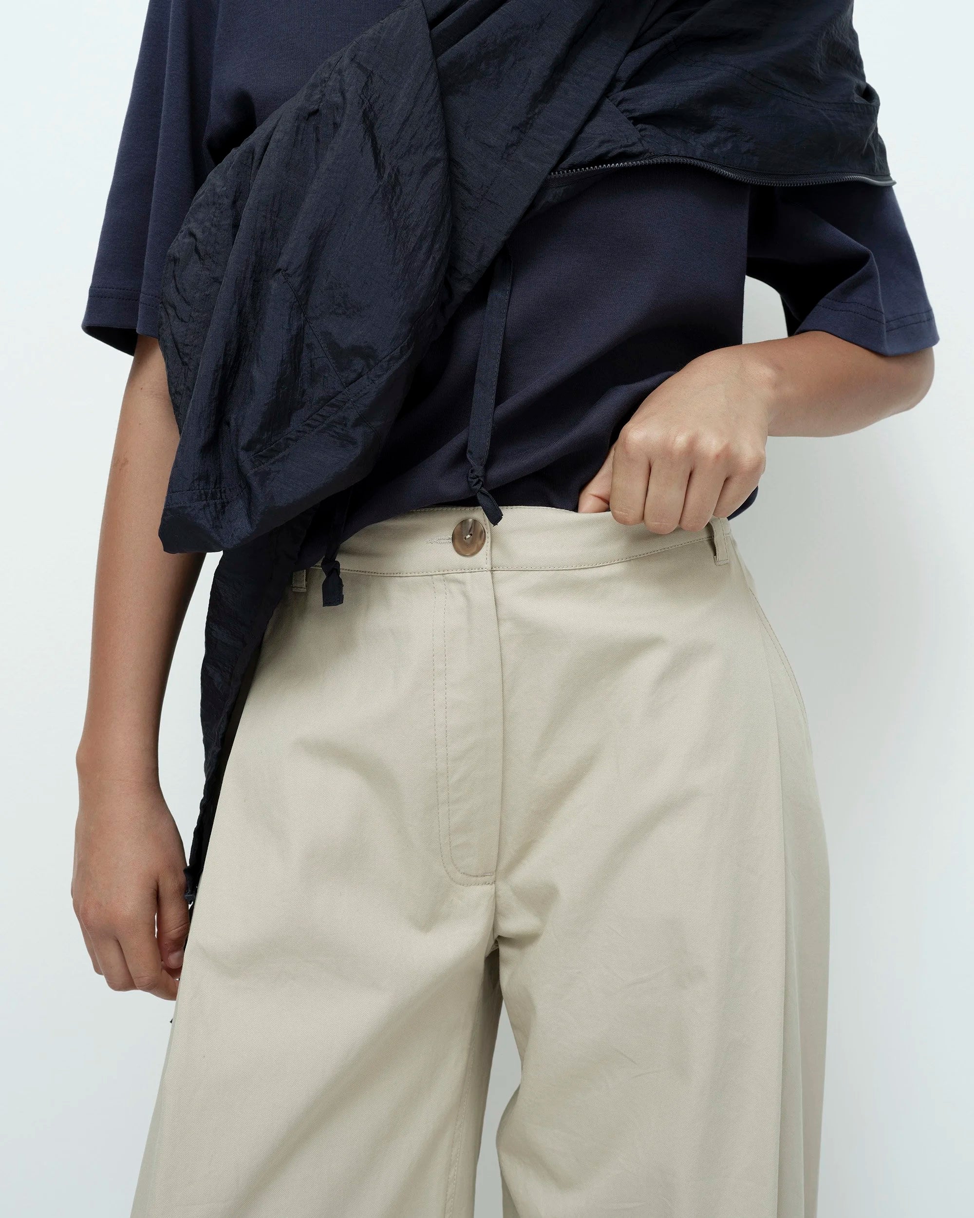 Barrel-Leg Pants - Beige