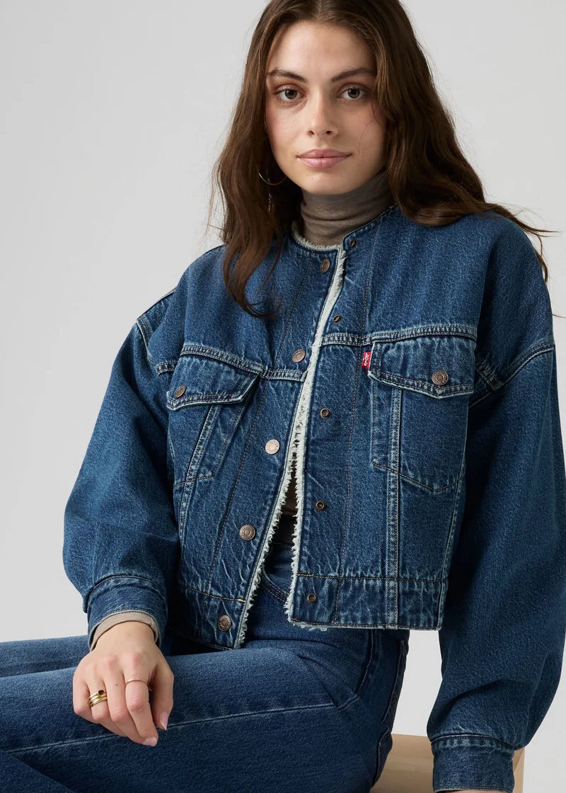 Collarless Crop Sherpa Jacket - Rouge Rumor