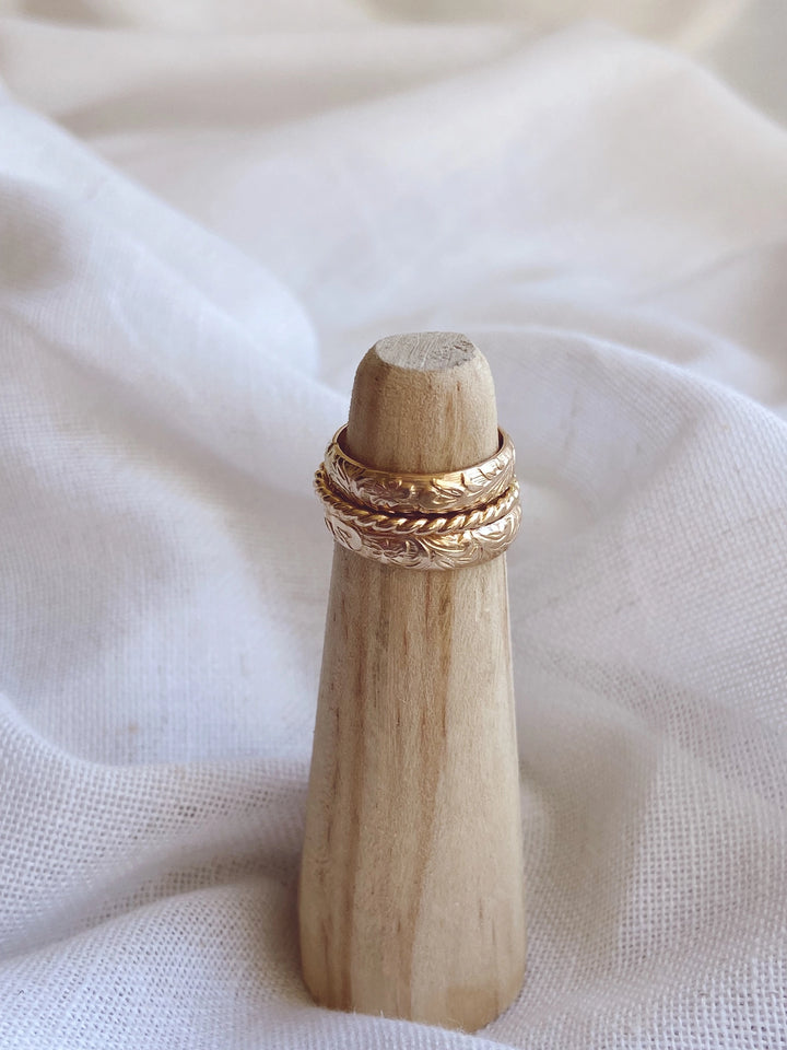 Twisted Rope Ring - Gold