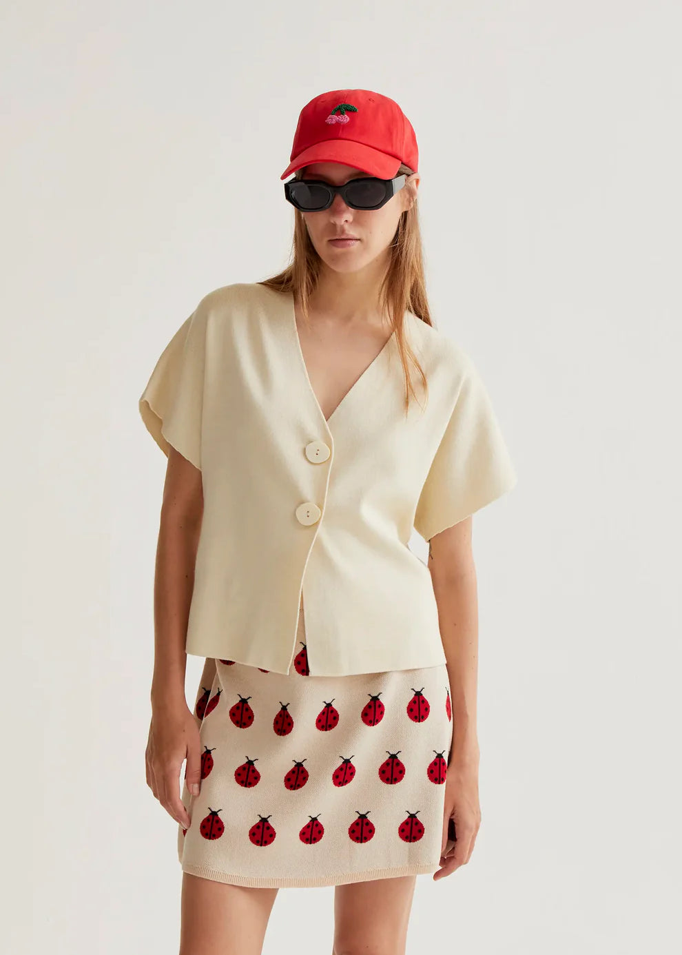 Short Sleeve Cardigan - Beige