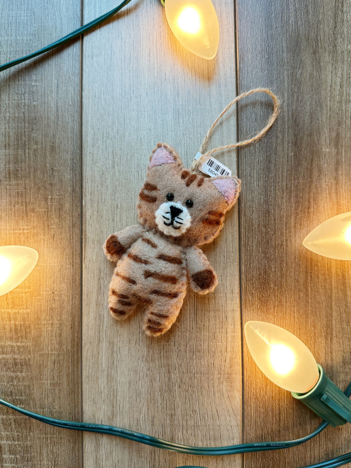 Cute Cat Ornament - Brown