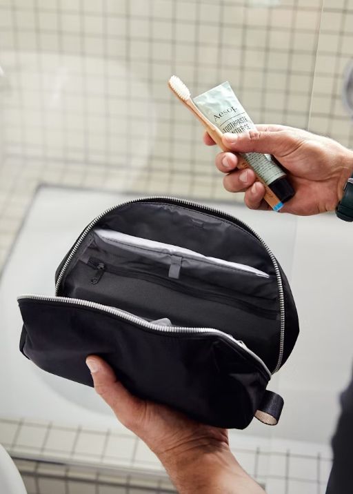 Toiletry Kit Plus - Black