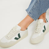 Women's V-90 Sneaker - Extra White / Cyprus