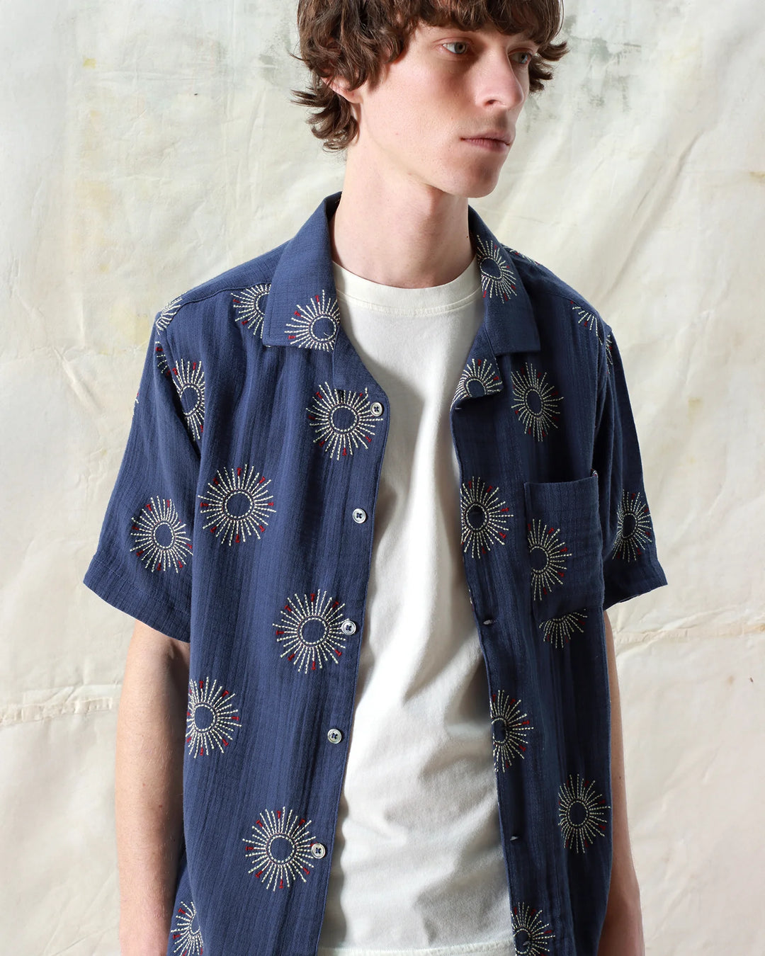 Stachio S/S Shirt - Embroidery / Navy Iris