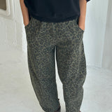 Arc Pant - Fern Leopard
