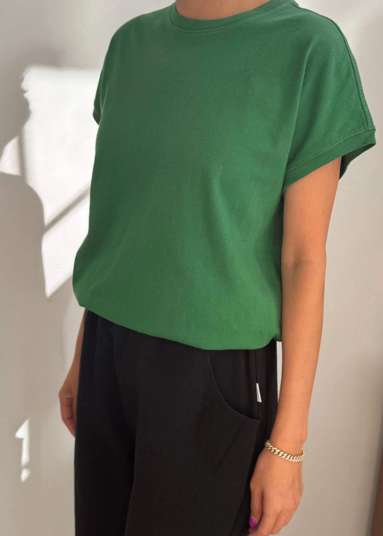 Ease Tee - Avocado