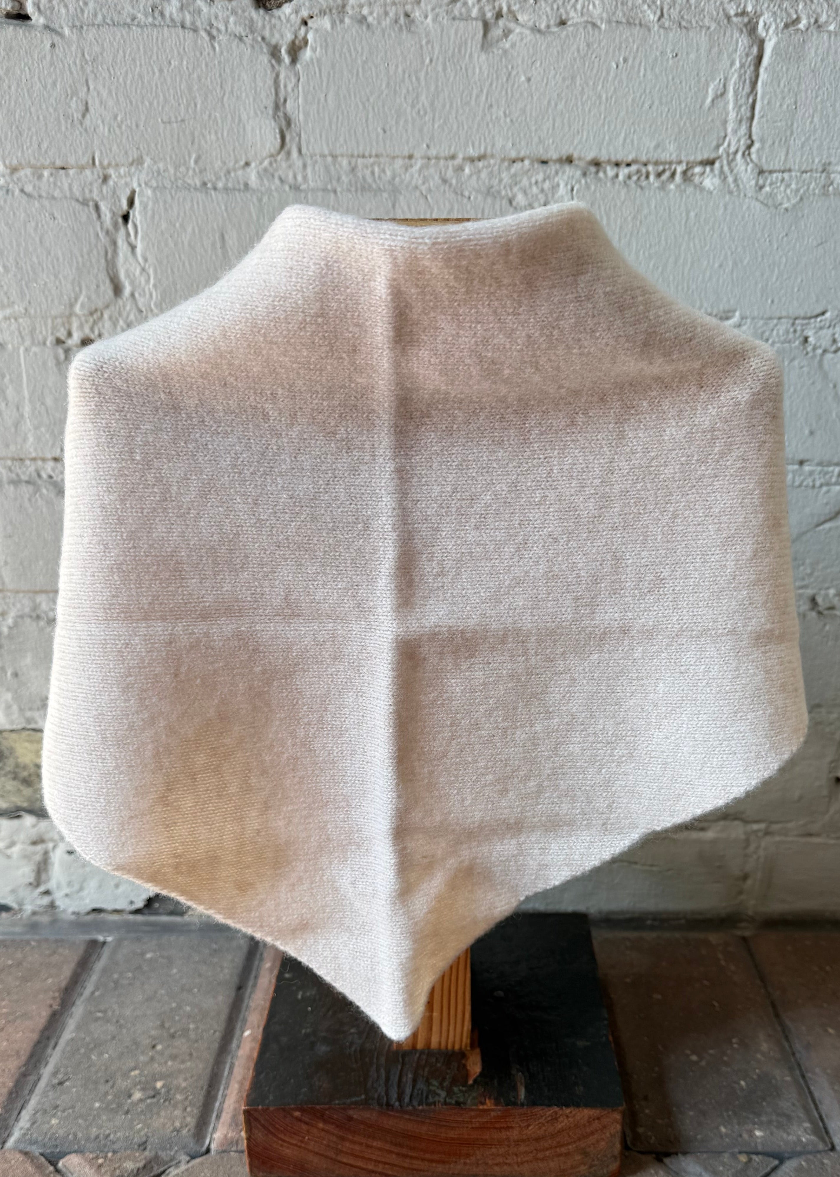 Fuzzy Wool Cravat Scarf - Cream
