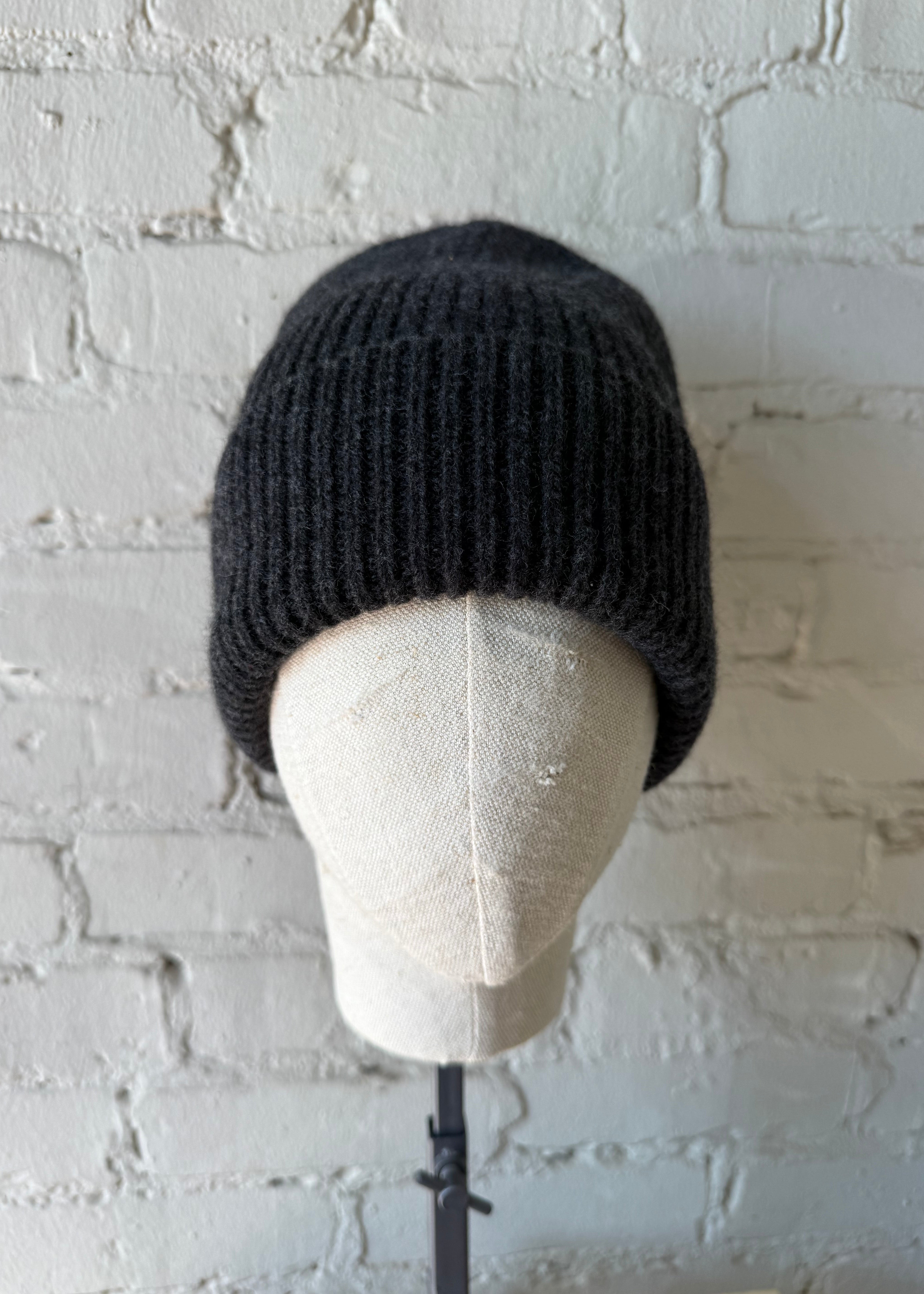 Merino Wool Everyday Beanie - Dark Grey Mélange