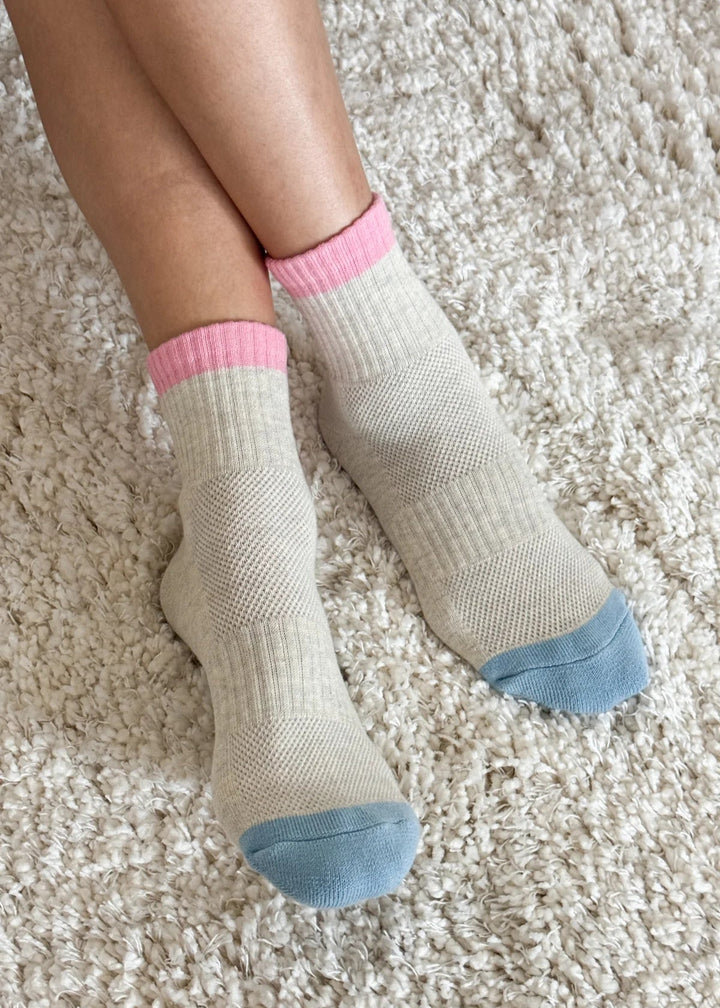 Girlfriend Socks - Grey Pink