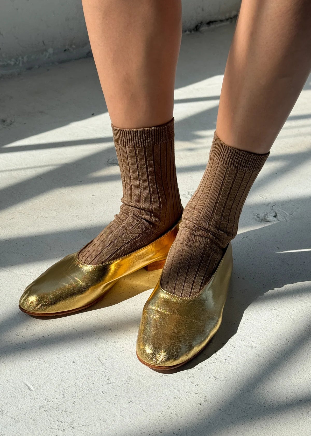 Her Socks - Dark Tan