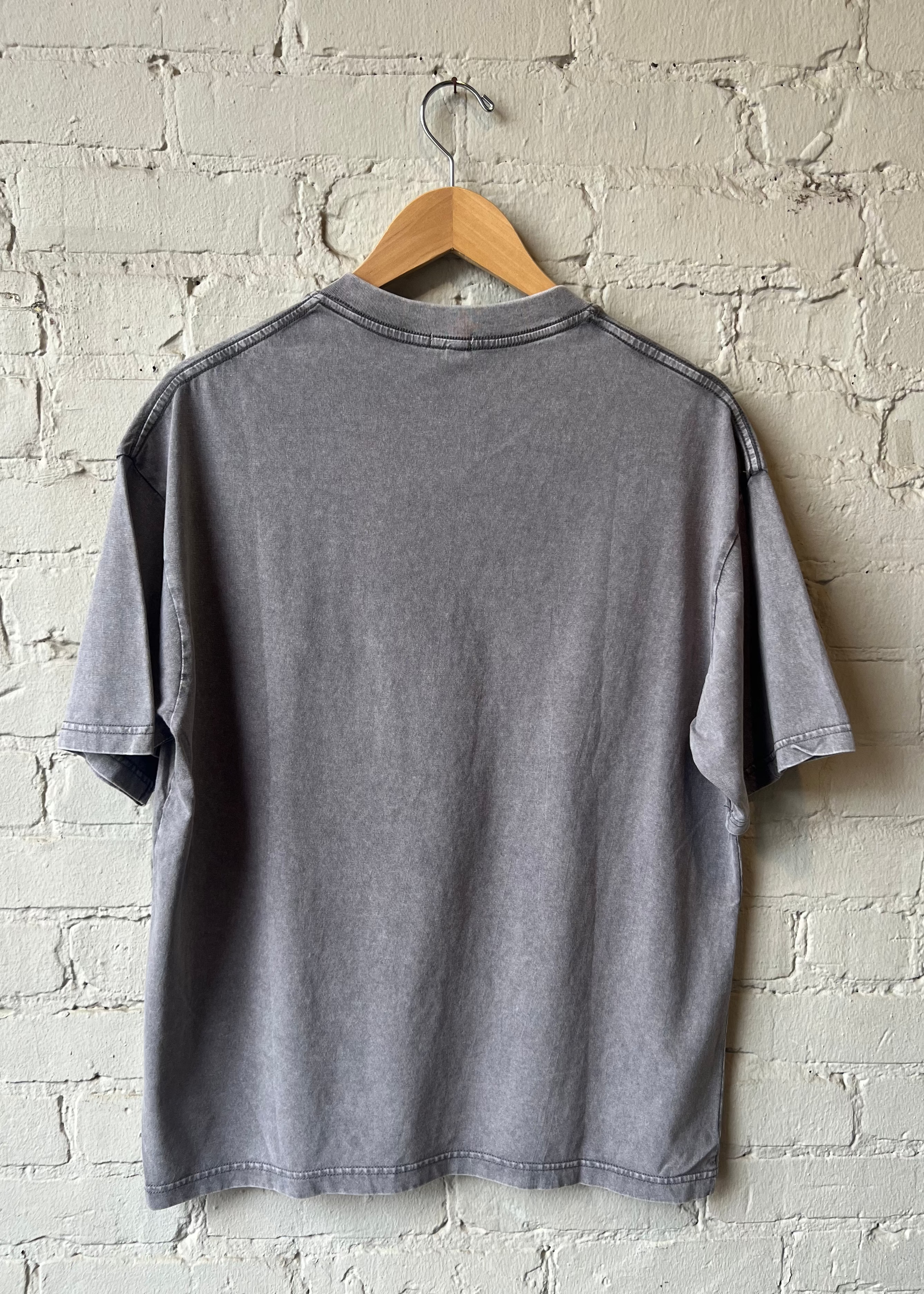 Coastal Comfort Tee - Light Grey
