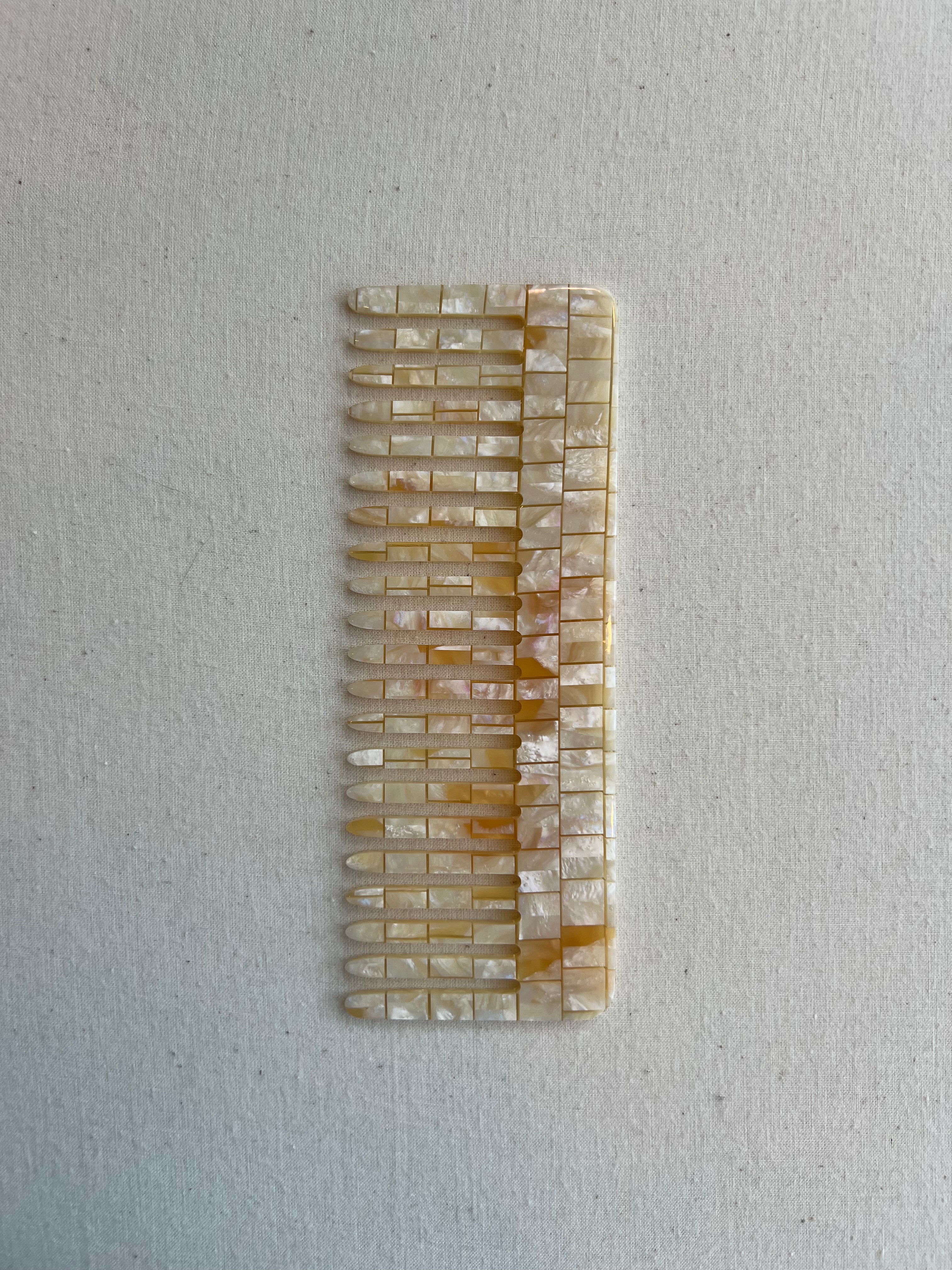 No. 2 Hair Comb - Sea Shell Checker