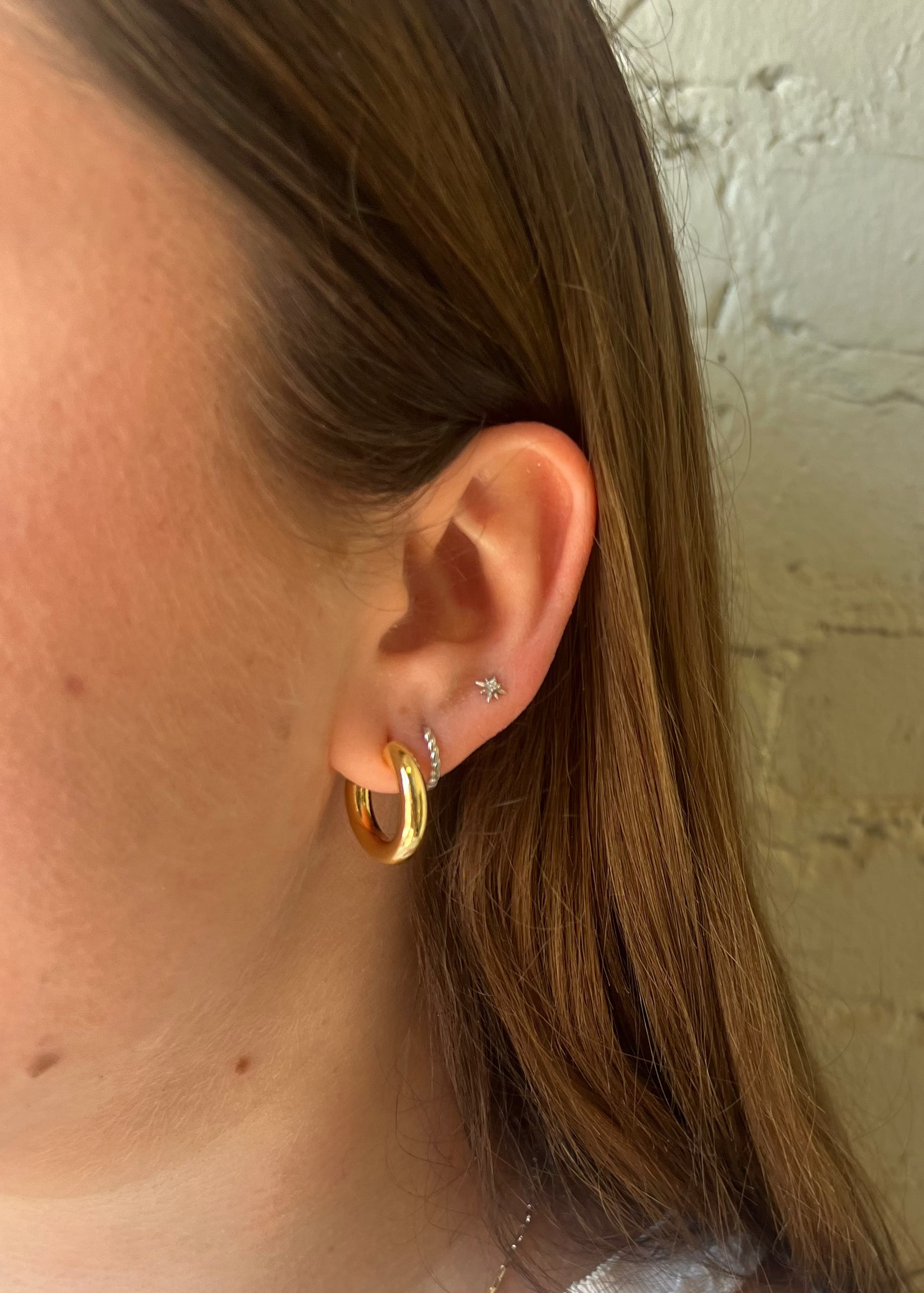 Jessica Hoops - Gold