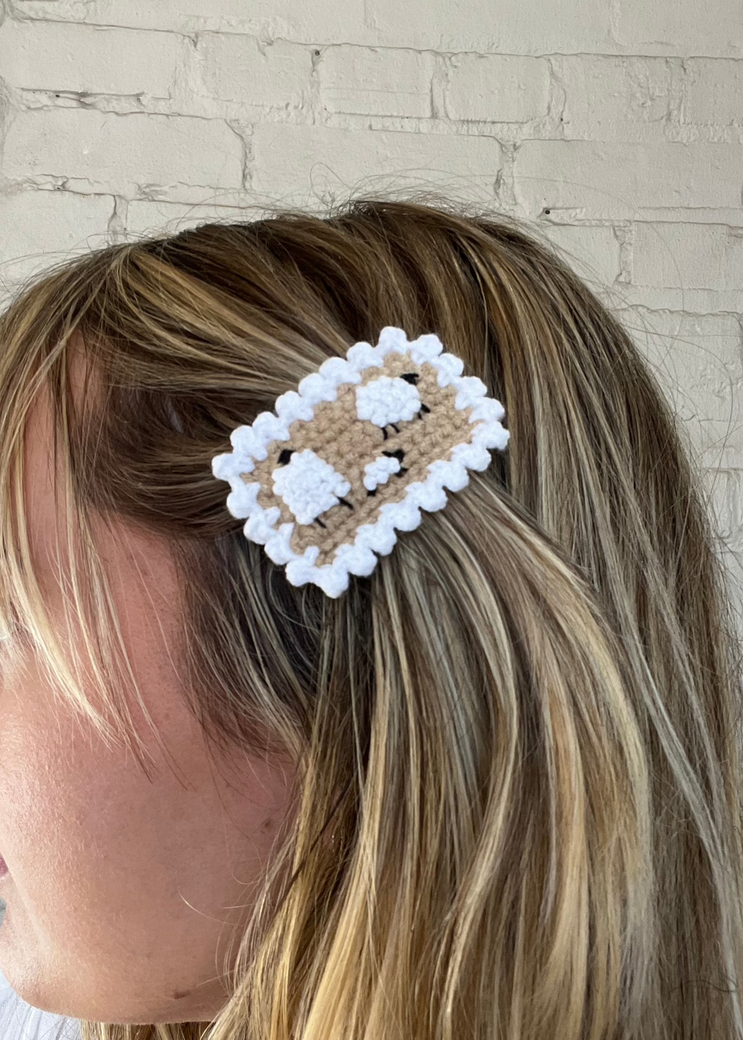 Crochet Hair Clip - Tan Sheep