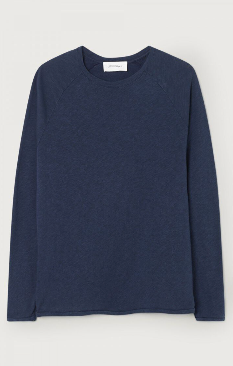 A flat lay image of the Sonoma Long Sleeve in vintage navy 
