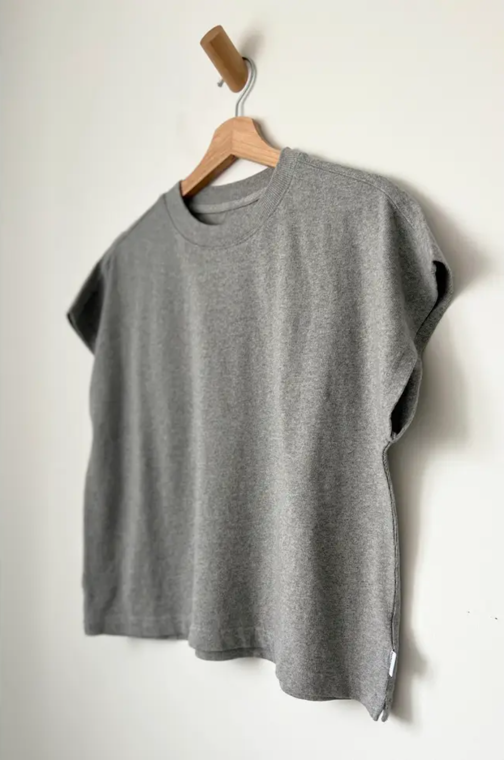 Jeanne Tee Shirt - Ht. Grey