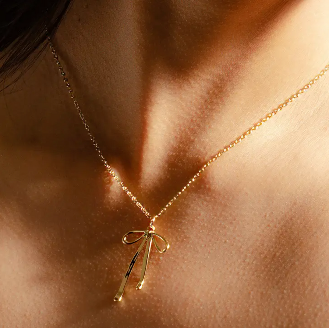 Bad To The Bow Necklace - 18k Gold Plated