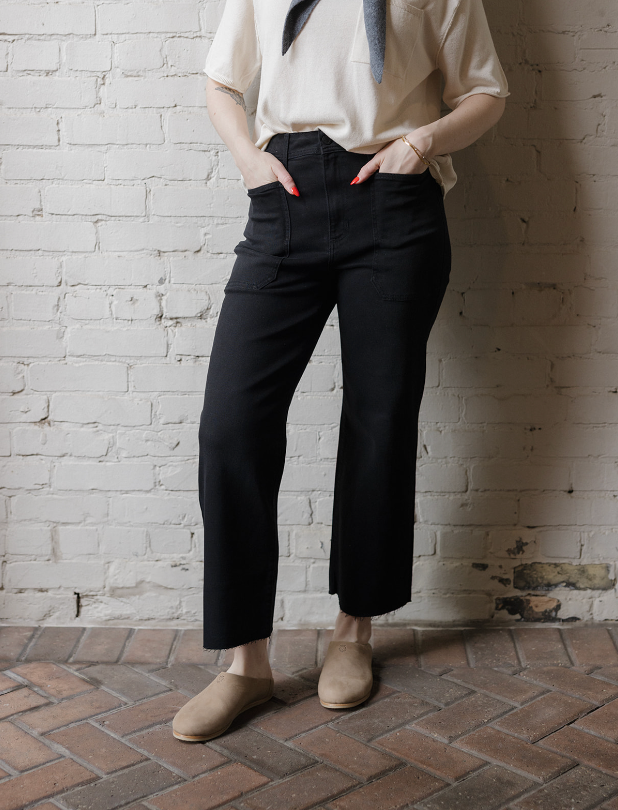 High Rise Utility Wide Leg Jeans - Washed Black