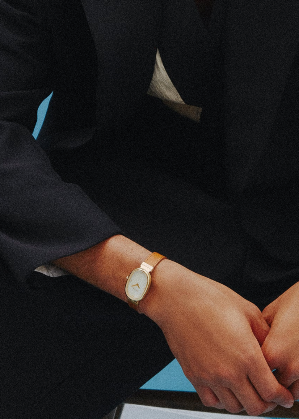 Jane Leather Watch - Gold / Light Brown
