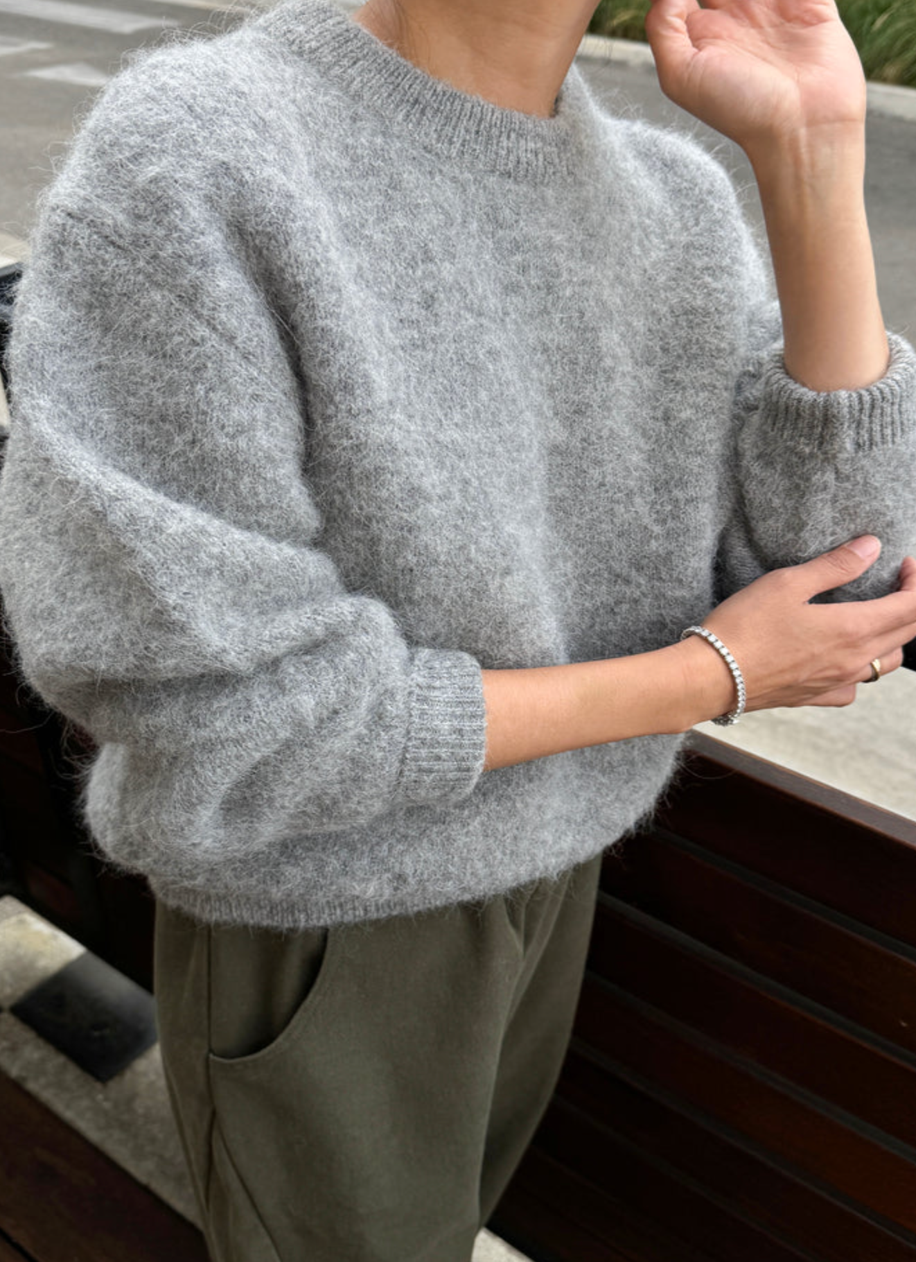 Elio Crew Neck Alpaca Sweater - Ht. Grey