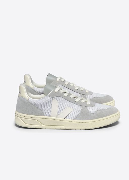 Women's V-10 Alveomesh Sneakers - Grey / Pierre