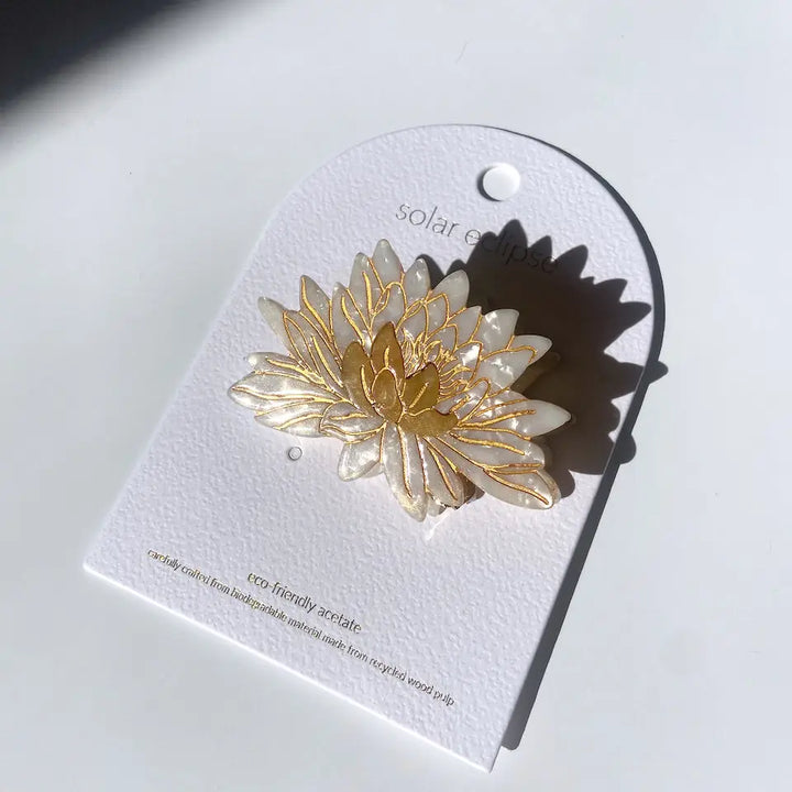 Water Lily Hair Clip - White