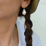 Baroque Pearl Drop Earring - Gold