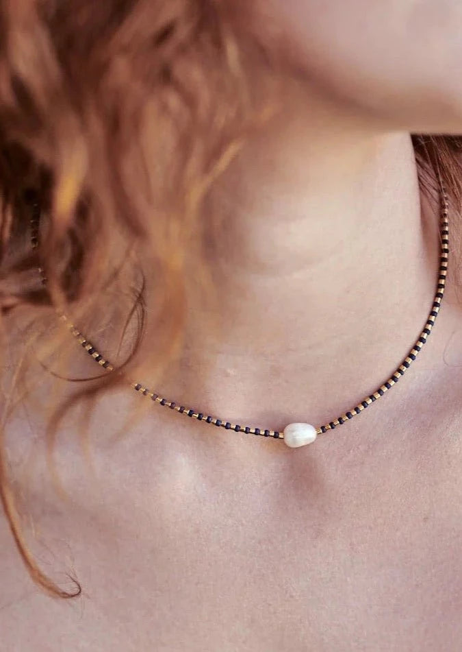 Pearly Dot Choker Necklace - Matte Black
