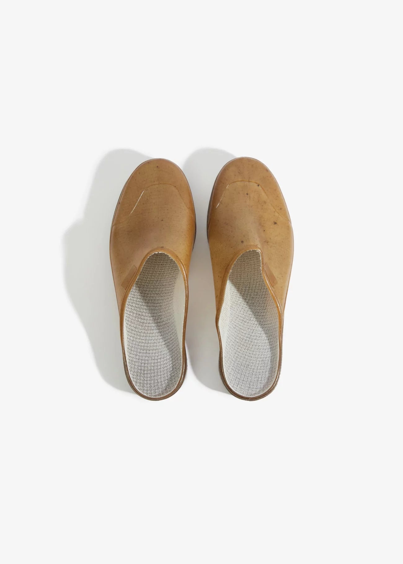 Opana Clogs - Ecru
