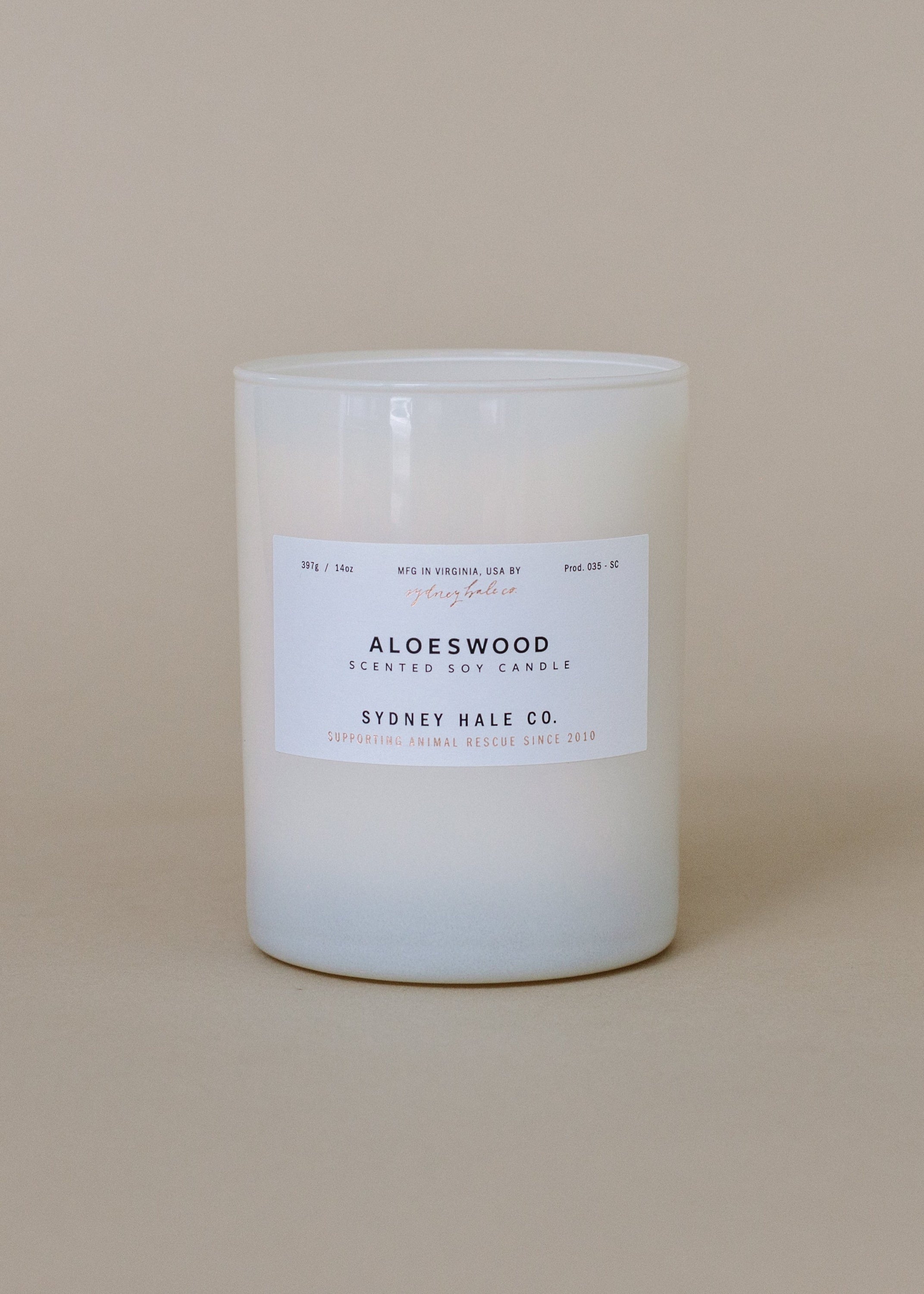 Sydney Hale Aloeswood 14 oz. candle