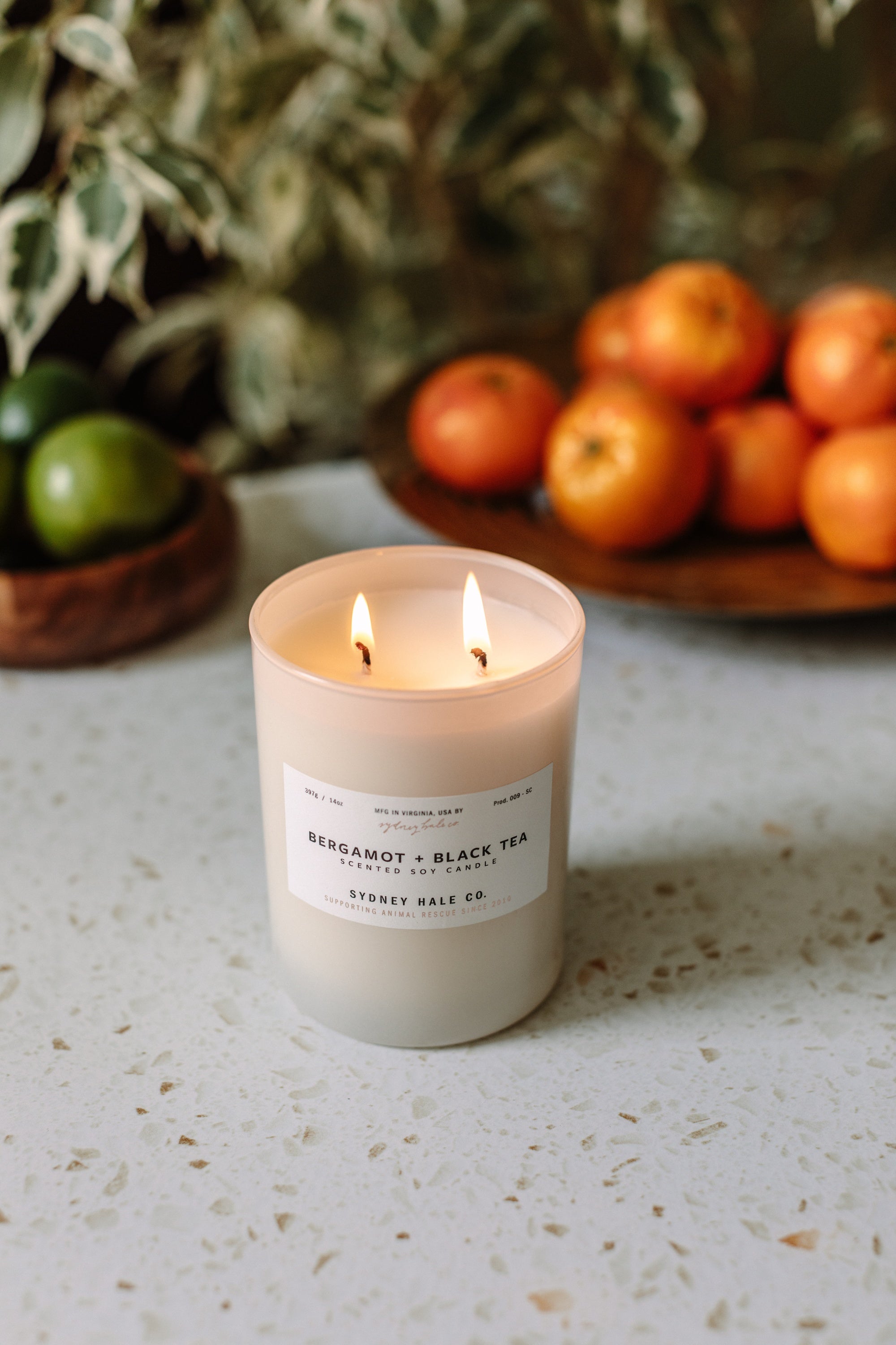 Sydney Hale Bergamot + Black Tea 14 oz. candle