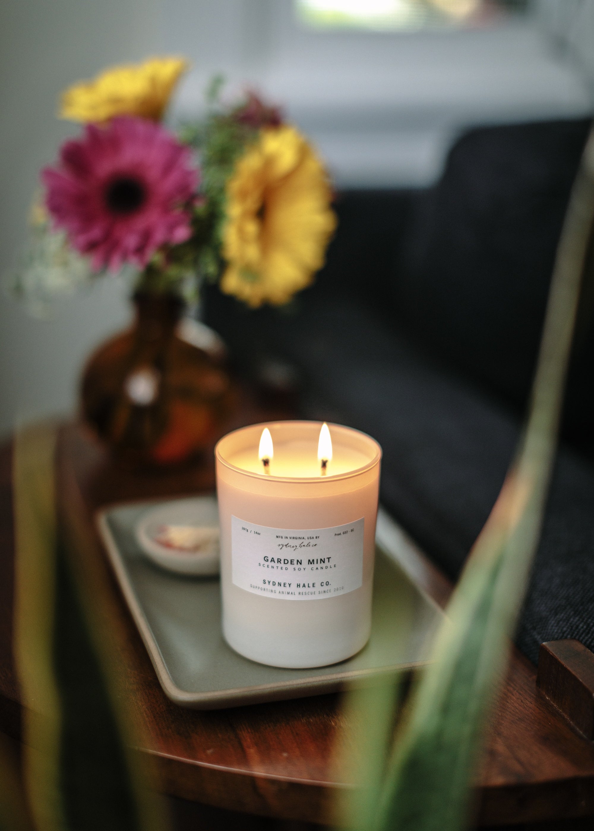 Sydney Hale Garden Mint 14 oz. candle