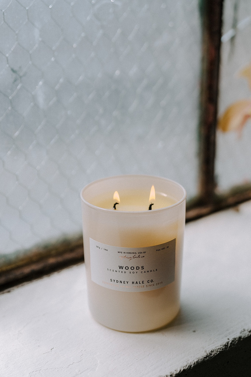 Sydney Hale Woods 14 oz. candle