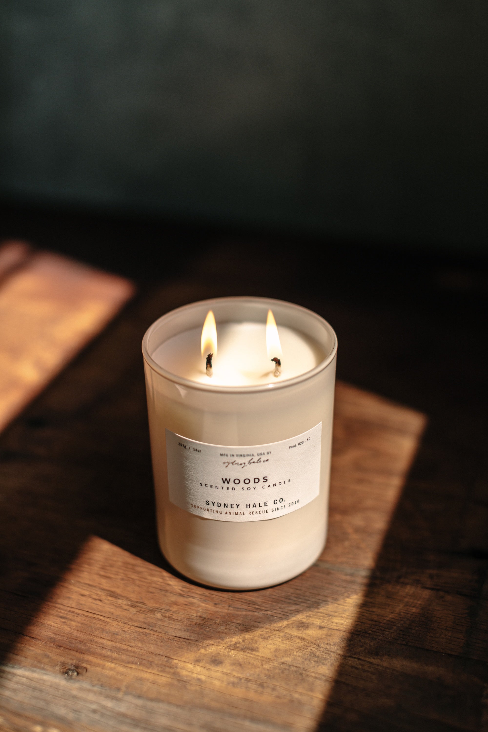 Sydney Hale Woods 14 oz. candle