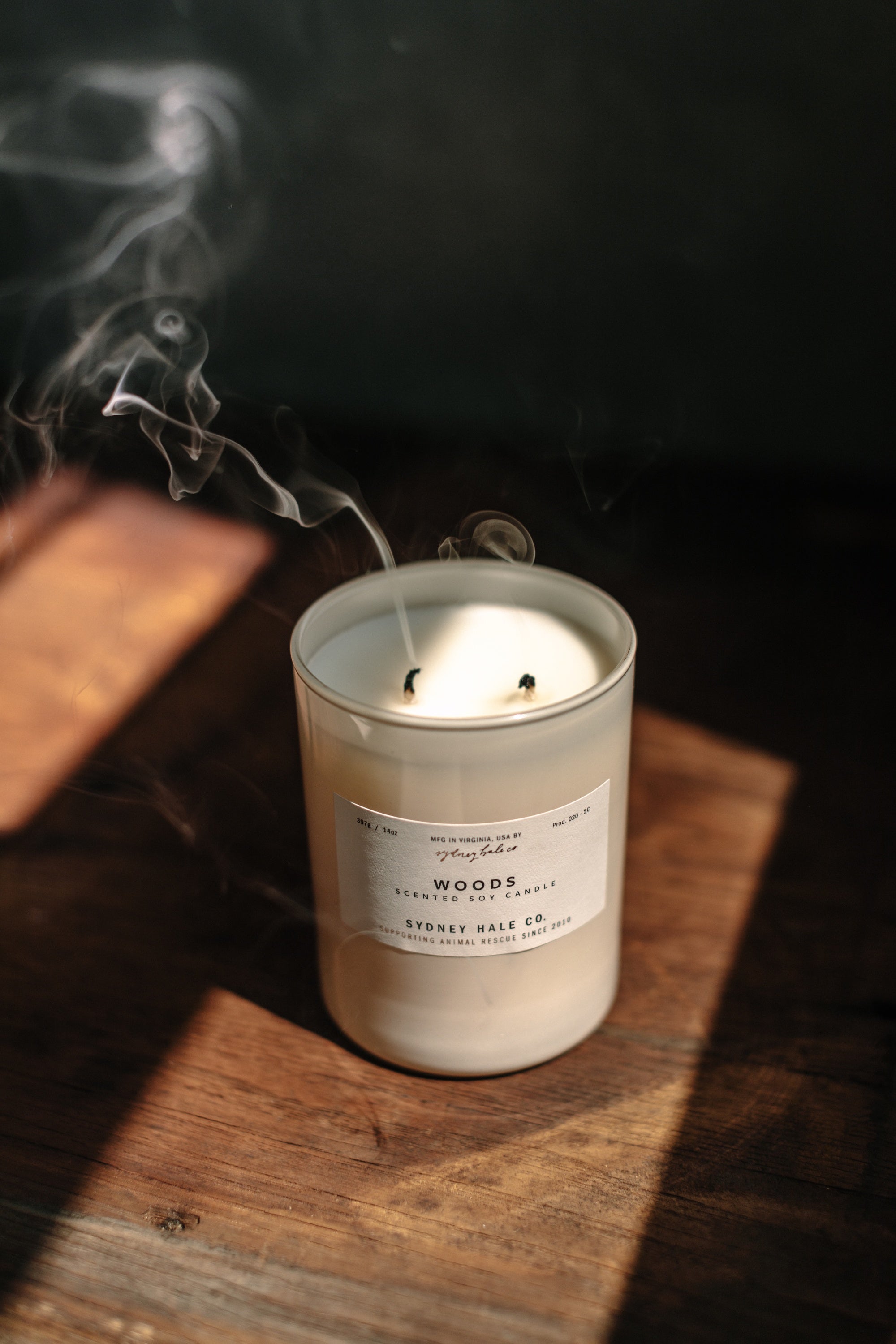 Sydney Hale Woods 14 oz. candle