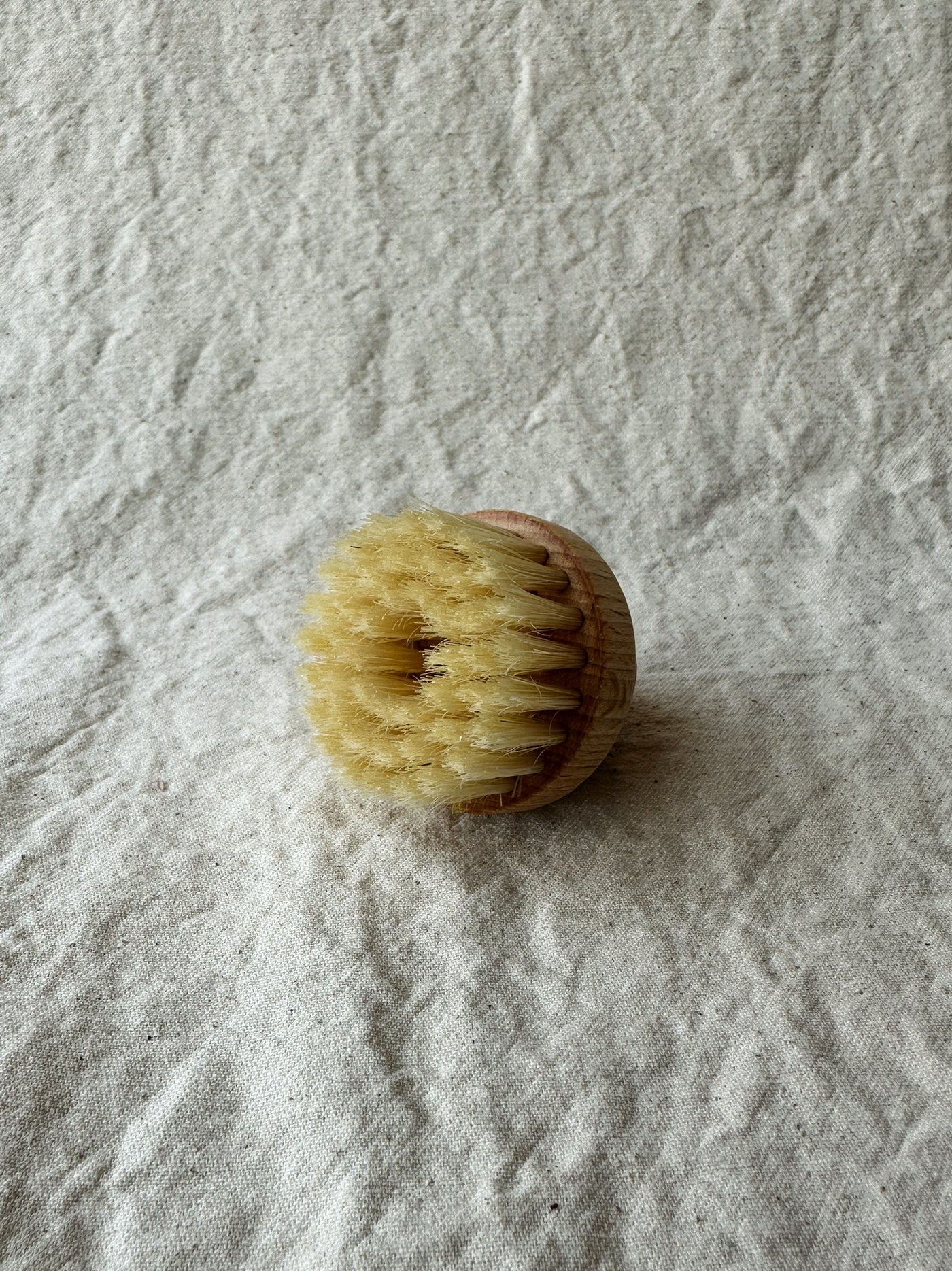 Wood face brush