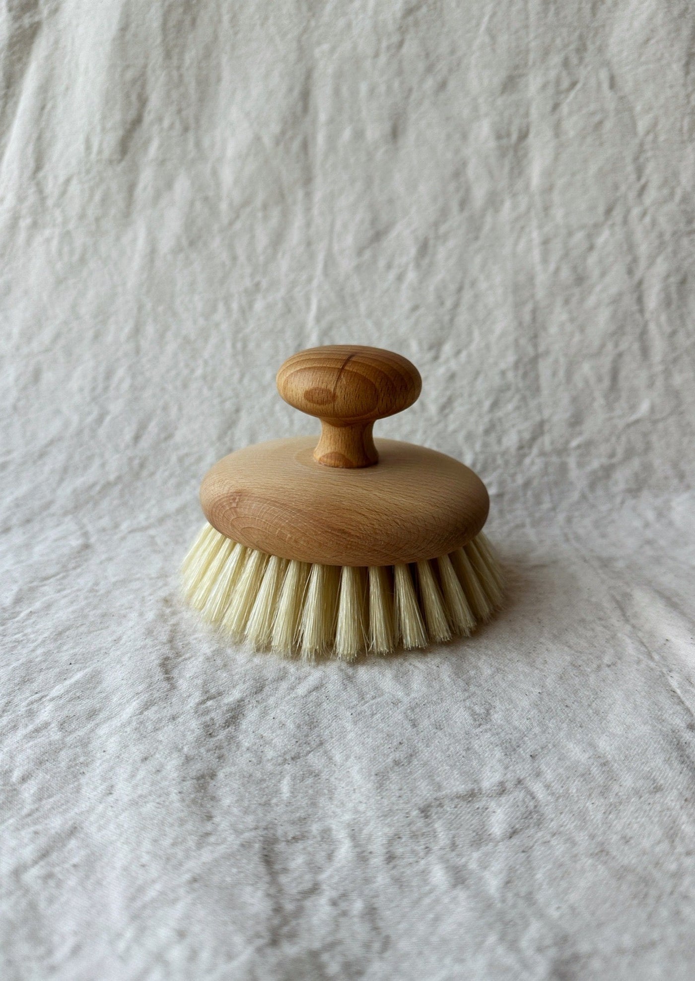 Massage Brush W/ Knob